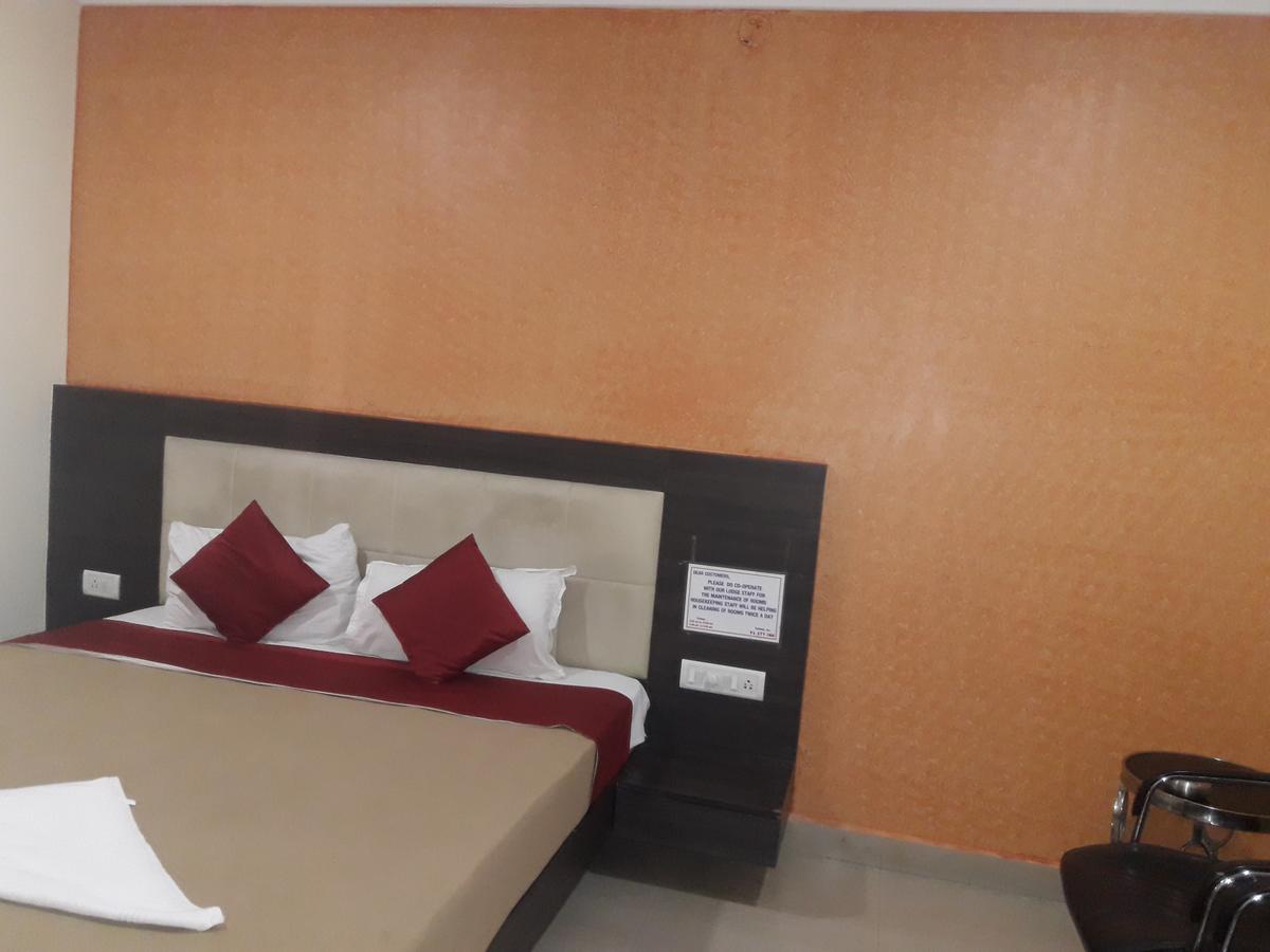 Hotel Vijaya Lakshmi Residency Bengalúr Exteriér fotografie