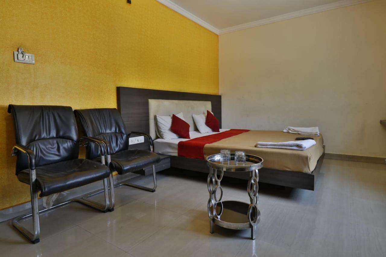 Hotel Vijaya Lakshmi Residency Bengalúr Exteriér fotografie